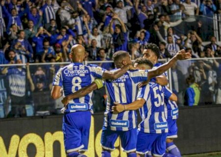 Avaí pode assumir a liderança do Brasileirão; veja o cenário