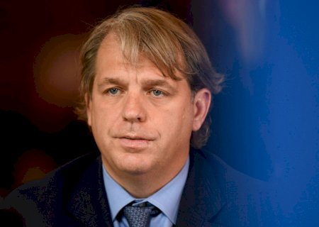 Os bilionários quase desconhecidos por trás da aquisição do Chelsea