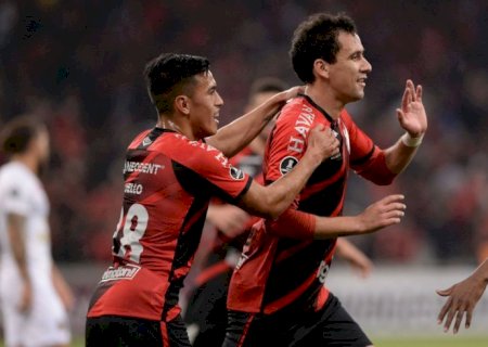 Libertadores: Athletico-PR faz dever de casa e avança para oitavas