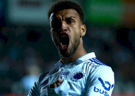 Cruzeiro vence Operário-PR em Ponta Grossa e dispara na liderança da Série B