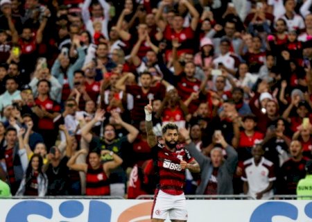 Flamengo vence a primeira sob o comando de Dorival Júnior