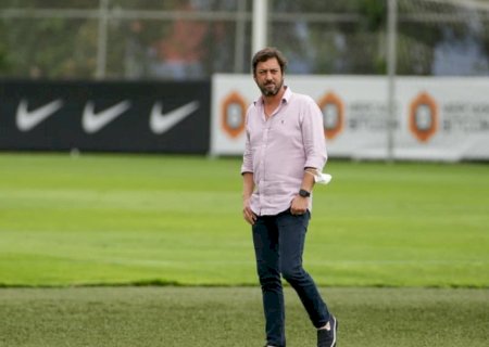 Janela do meio do ano marcará metade da 'Era Duílio' no Corinthians com mudança de postura