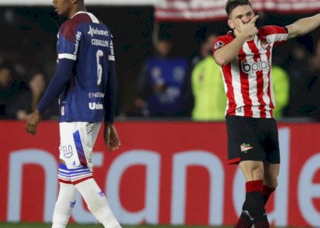 Fortaleza se despede da Libertadores com derrota para o Estudiantes