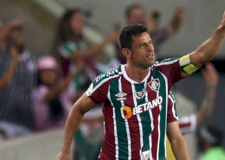 Brasileiro: Fluminense goleia Corinthians e dá salto na classificação