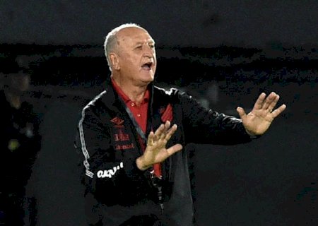 Felipão desafia rótulos e faz no Athletico provável última dança como treinador