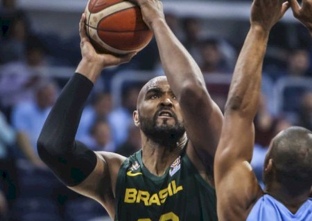 Brasil derrota Uruguai pelas Eliminatórias para a Copa do Mundo