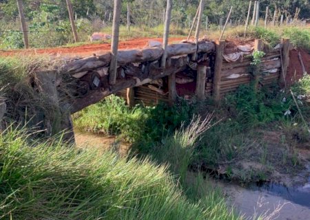 Dono de sítio é autuado em R$ 12 mil por construir ponte ilegal com aterro afetando área protegida