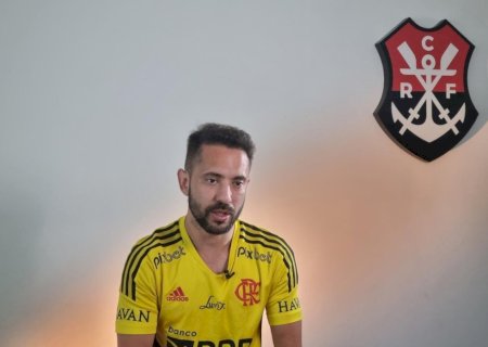 Everton Ribeiro retoma modo "miteiro" no Flamengo: "Liberdade de fazer o que gosto"