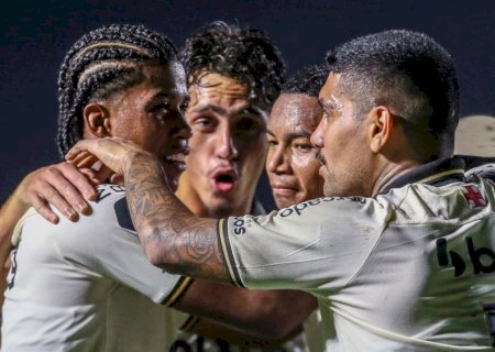 Vasco aposta na espinha dorsal e no talento da base para encarar o líder e voltar a vencer fora de casa