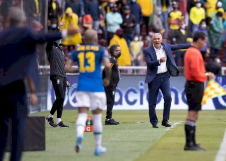 Lateral é problema, e Tite tem 'dor de cabeça' na Seleção às vésperas da Copa do Mundo