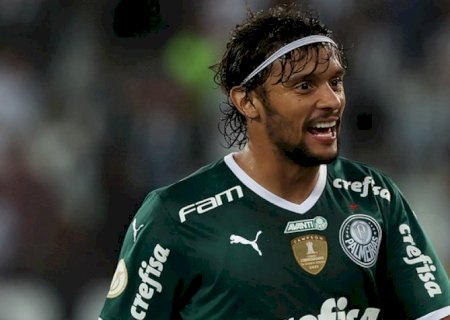 Scarpa assume posto que foi de Veiga durante quase toda a temporada do Palmeiras