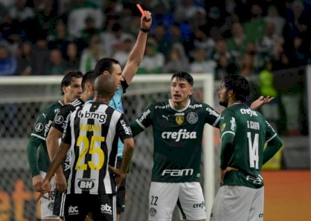 Palmeiras se preocupa com expulsões, mas não vê relação com nervosismo