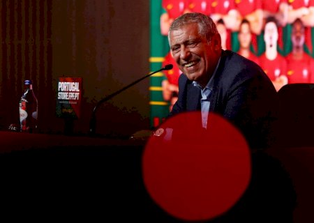 Técnico de Portugal elevou patamar da seleção e busca coroação máxima