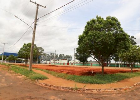 Nova Andradina inicia construção de segunda Mini Arena Esportiva