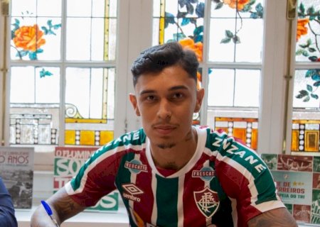Vitor Mendes se prepara para 'prova de fogo' pelo Fluminense