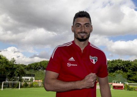 'É a missão da minha vida', define novo goleiro do São Paulo em sua chegada