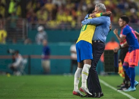 Neymar agradece a Tite por ciclo na Seleção e lamenta: 'Merecia ser coroado nessa Copa'