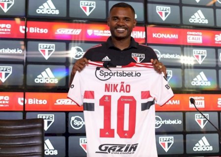 De reforço estrelado à reserva, Nikão decepciona em temporada no São Paulo