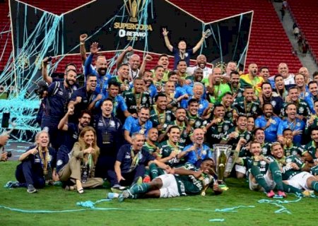 Palmeiras vence Flamengo em jogo eletrizante e conquista a Supercopa do Brasil