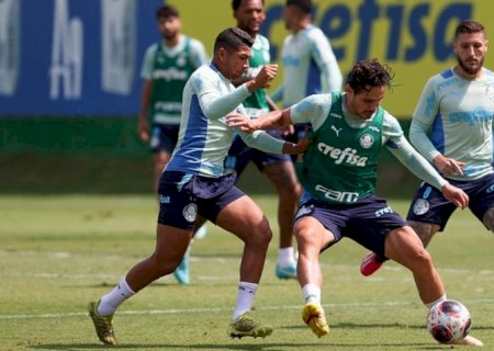 Abel divide elenco do Palmeiras em preparação para a semifinal do Paulista