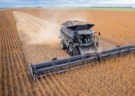 Safras reduz previsão de colheita de soja do Brasil 2022/23 para 152,43 mi