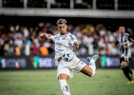 Apesar de ter tomado apenas um gol nos últimos cinco jogos, Santos demonstra problemas com o ataque