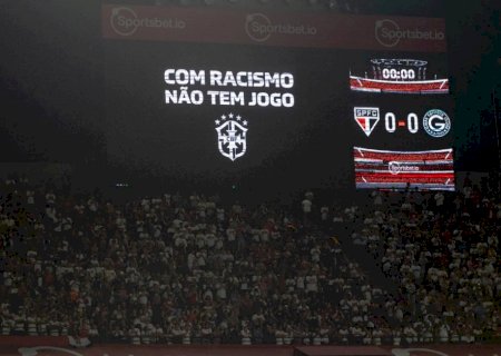 Racismo no futebol brasileiro: números aumentam, e casos não têm punições concretas