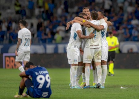 Grêmio vence o Cruzeiro no Mineirão e se classifica na Copa do Brasil