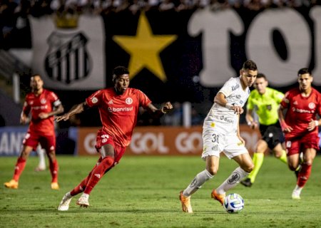 Campeonato Brasileiro: Santos e Internacional empatam por 1 a 1 na Vila Belmiro