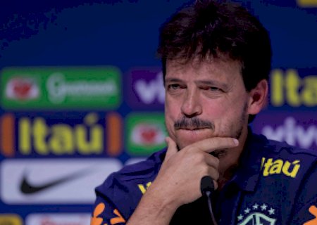 Diniz descarta conflito de interesses na seleção e promete estilo de jogo do Fluminense