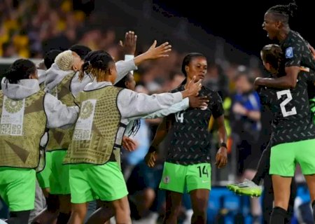Nigéria vence Austrália de virada e faz Grupo B pegar fogo na Copa do Mundo Feminina