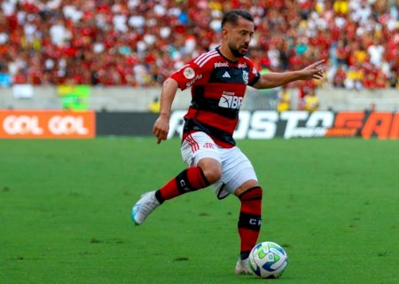 Everton Ribeiro terá reta final de Brasileirão decisiva para renovação com o Flamengo