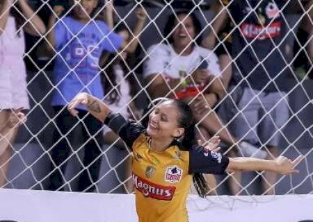 Taboão garante vaga na semifinal da Liga Feminina com nova goleada sobre a Serc