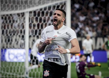 Renato Augusto e Giuliano se despedem do Corinthians: ‘Lágrimas nos olhos’