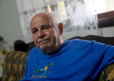 Santos segue grande, mas parou no tempo, diz Pepe, ídolo do clube