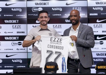 Igor Coronado é apresentado no Corinthians e diz que Romarinho está ‘doido’ para voltar