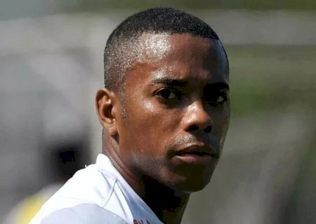 Julgamento Robinho: Quanto tempo o ex-atacante pode ficar preso no Brasil?