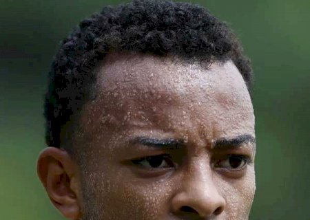 São Paulo renova contratos de nove atletas em um ano, mas trava em Welington