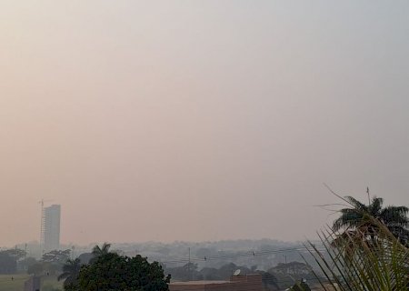 Domingo tem previsão de chuva preta em MS com aumento da umidade do ar