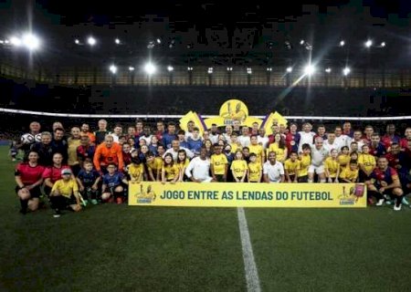 Jogo do Barça Legends tem gols de Rivaldo, Saviola e Richarlyson; assista aos lances