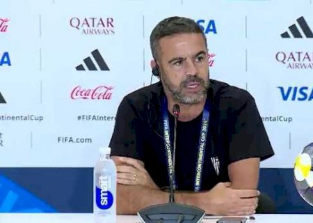 Artur Jorge cita orgulho em meio à maratona do Botafogo: "Não pode haver cansaço superior à ambição"