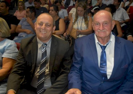 Taquarussu: Prefeito, vice-prefeito e vereadores são diplomados