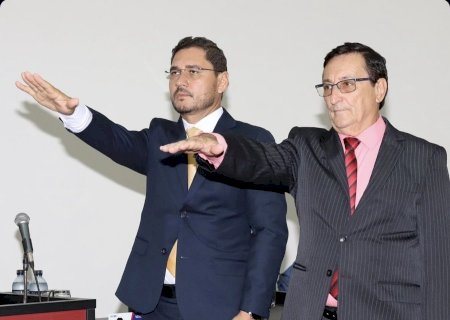 Reeleito prefeito de Angélica, Edinho Cassuci é empossado juntamente com vice e vereadores