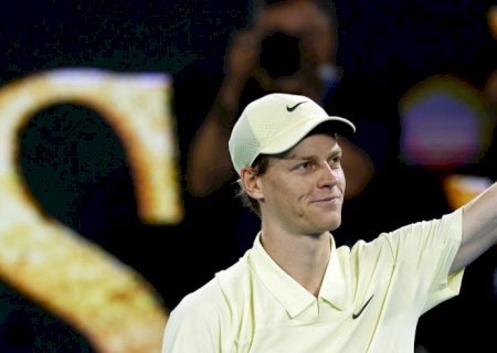 Sinner vence Shelton e vai à final na Austrália em busca do 2º título