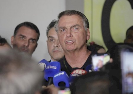 Moraes pede que PGR analise o pedido de Bolsonaro para ir à posse de Trump