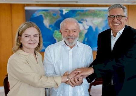 Lula dá posse a Gleisi e Padilha nesta segunda-feira, em sua oitava troca ministerial desde 2023