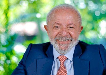 ‘Se me tornei três vezes presidente da República foi também para que toda mulher brasileira seja livre’, posta Lula