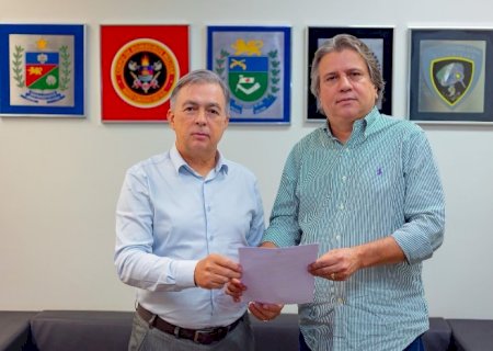 Deputado Caravina solicita pagamento de indenização por plantões aos policiais civis