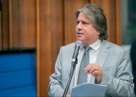 Caravina solicita reforma dos banheiros e vestiários da Escola Afonso Pena, em Três Lagoas