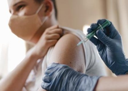 Programa “Aluno Imunizado' reforça vacinação de estudantes em Nova Andradina